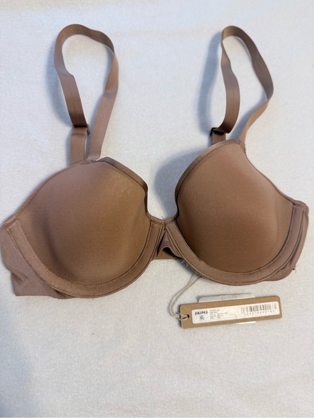 New SKIMS Weightless Demi Bra. Sienna. 30C
